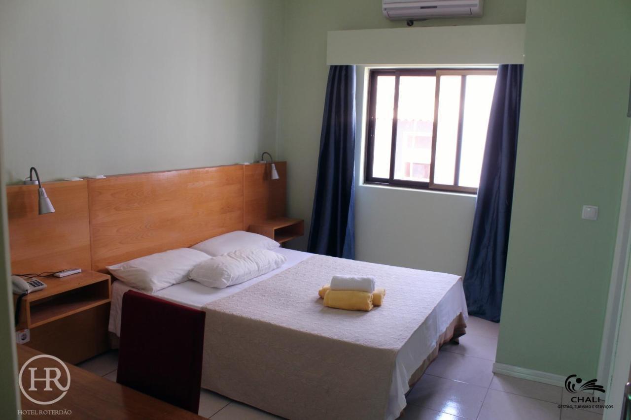 Hotel Roterdao "Under New Management" Praia Bagian luar foto