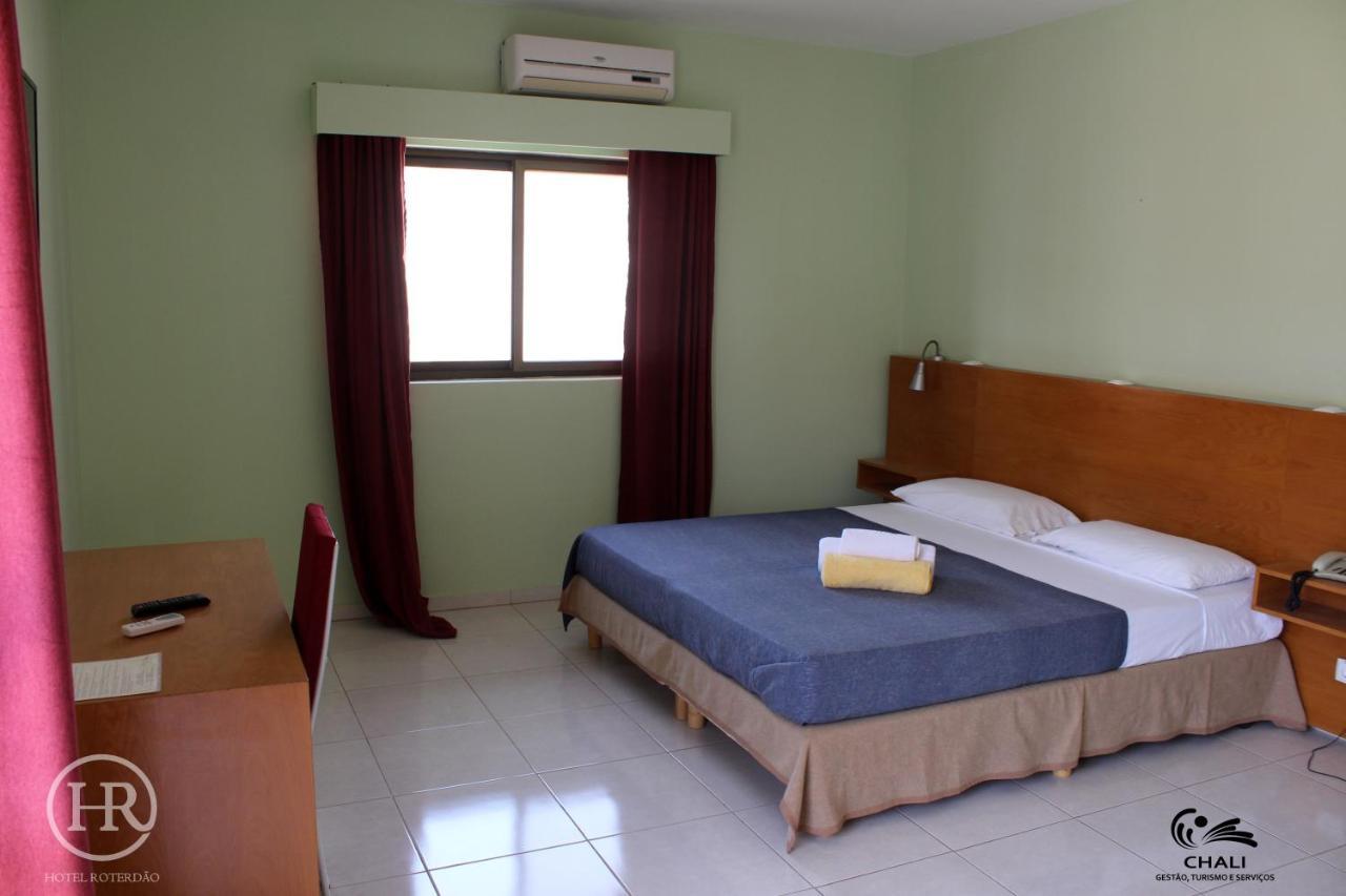 Hotel Roterdao "Under New Management" Praia Bagian luar foto